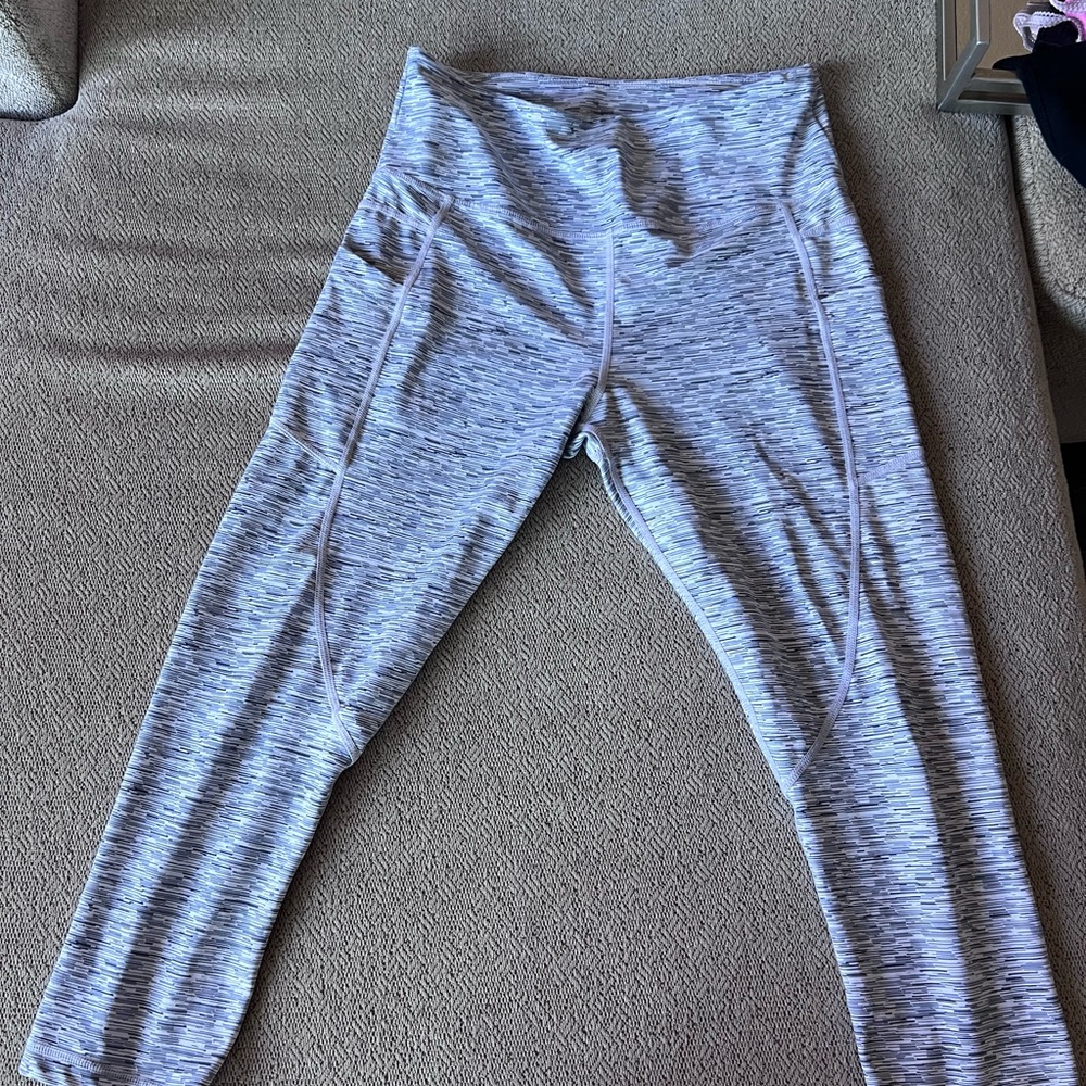 ZYIA Women’s Active Leggings in Light Heather Gray